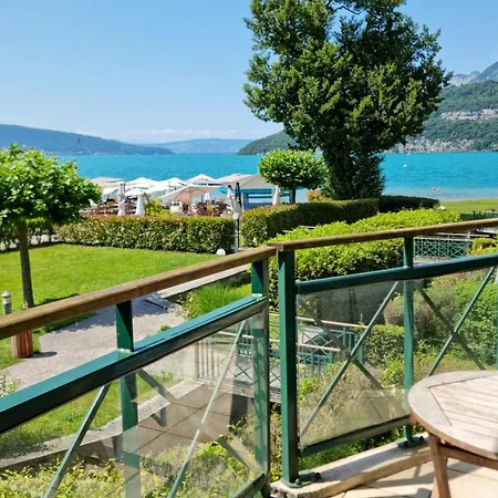 Studio Les Pieds Dans L'Eau Duingt Exterior photo